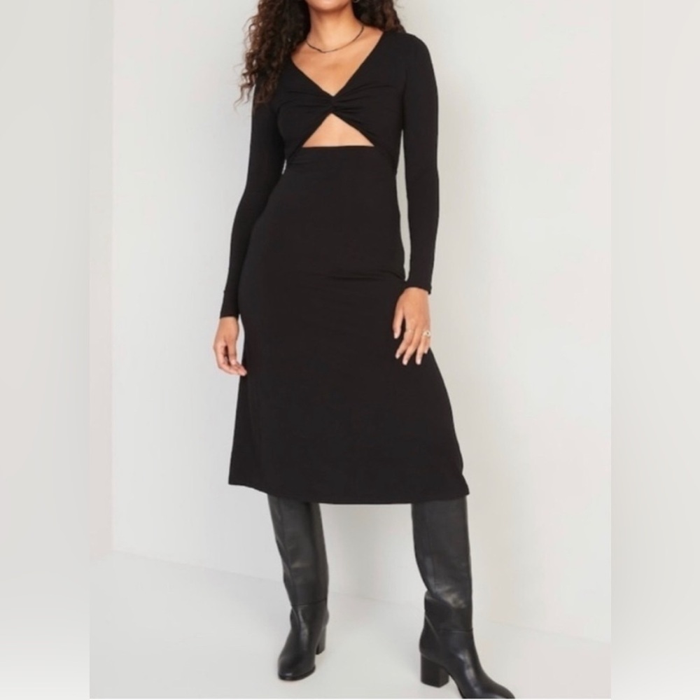 Old Navy Cut Out Long Sleeve Fit & Flare Midi Dress Twist Front Black